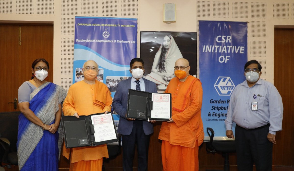 Image 1 - GRSE Signs an MoU with Ramkrishna Mission Seva Pratisthan for Installation of 26 NM3 Capacity Medical Oxygen Plant