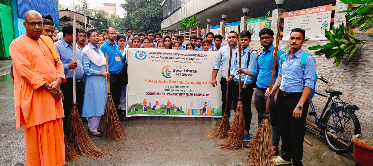 Cleanliness Drive organised GRSE at Ma Sarada Swanirvar Kendra, Chitpur, Kolkata on 04 Oct 23