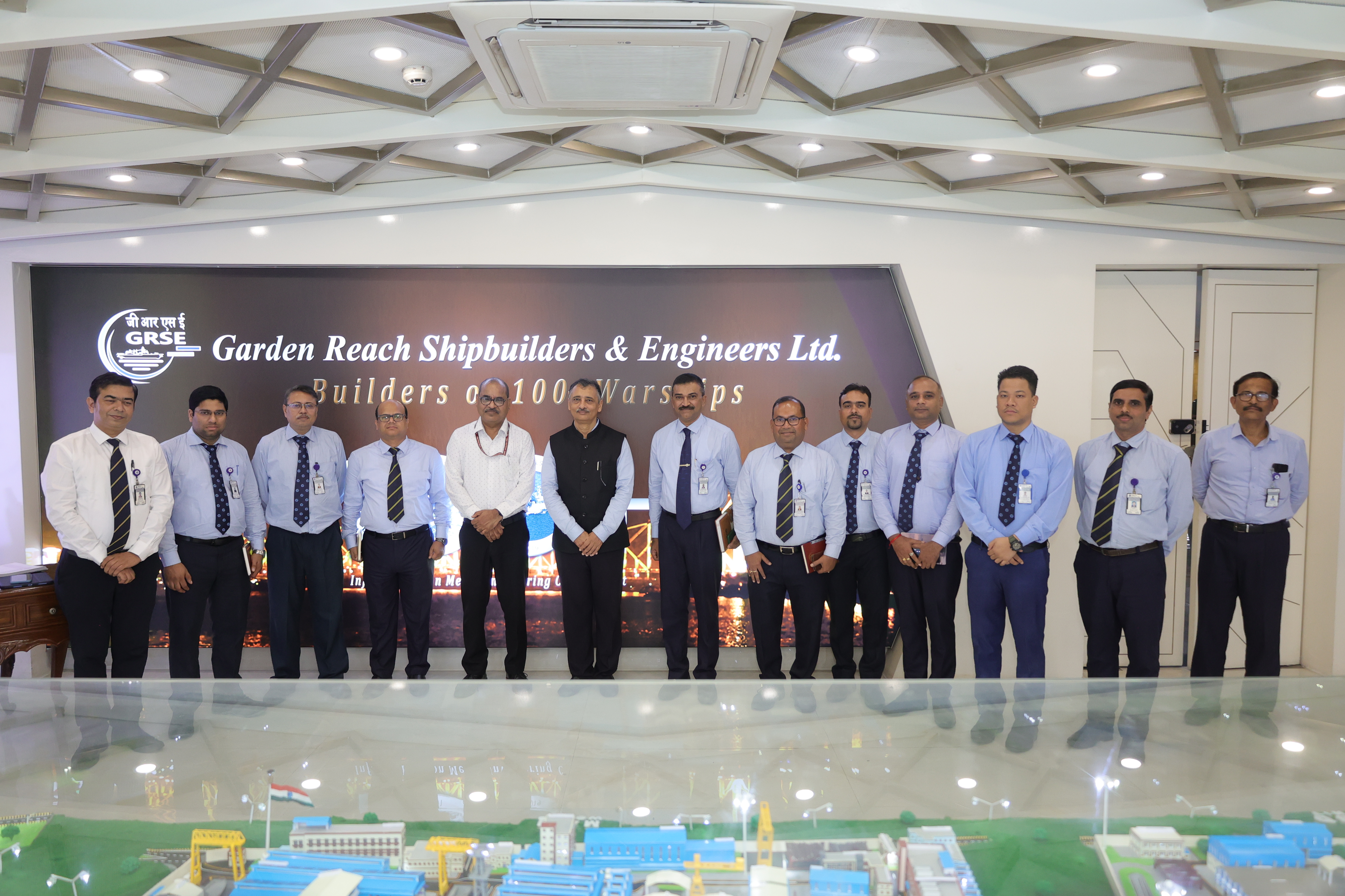 SHRI YOGESH MOHAN DIXIT, DY DIRECTOR GENERAL (LWE), MINISTRY OF HOME AFFAIRS, GOI VISITED GRSE - Thumbnail