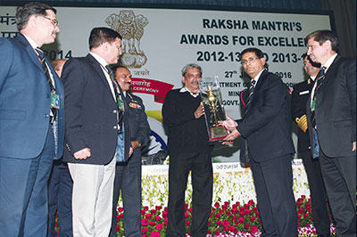 GRSE, Kolkata bagged the Best Performing Defense Shipyard Trophy for the fourth consecutive year.