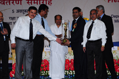 Received Hon'ble Defense Minister's Award for Best Performing Shipyard for two consecutive years i.e. 2010-11 and 2011-12. Received Hon'ble Defense Minister's Award for Best Performing Shipyard for two consecutive years i.e. 2010-11 and 2011-12.