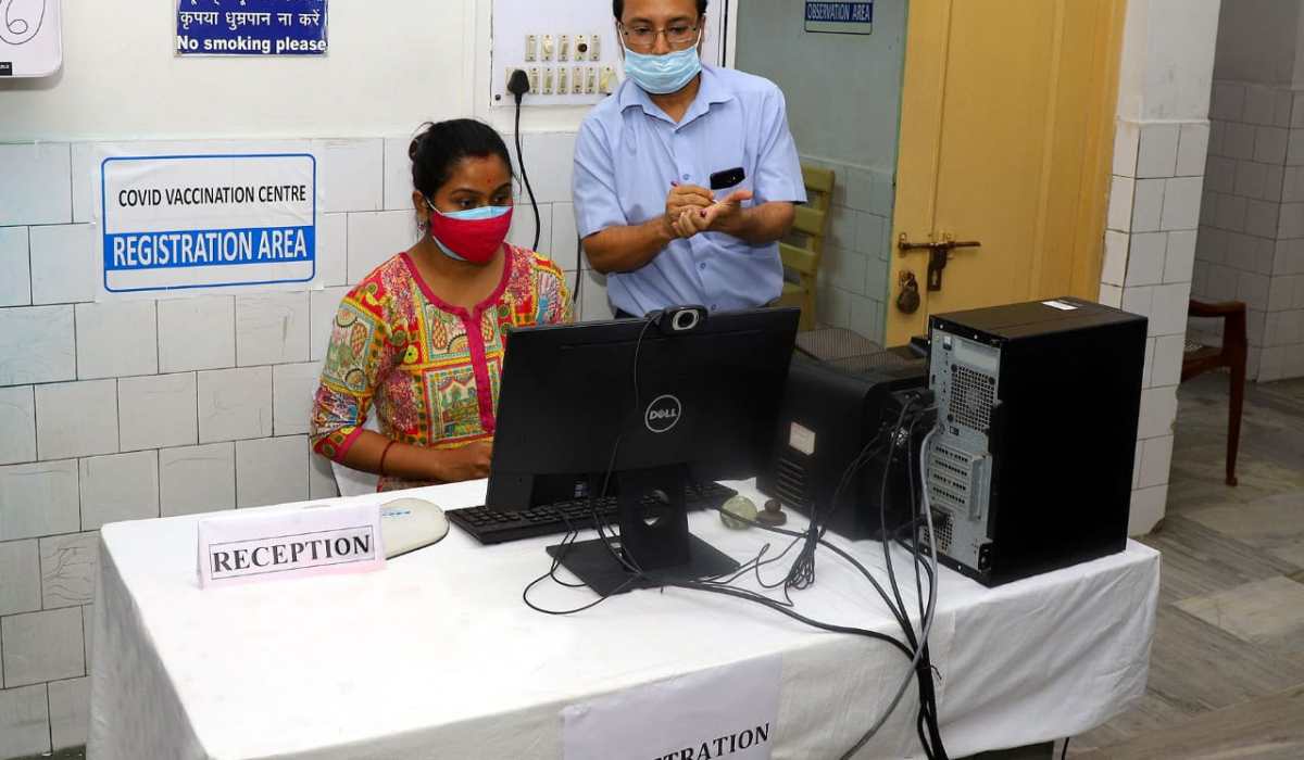 Image 3 - GRSE dedicates Vaccination Centre at its Kolkata Unit: A First for DPSU