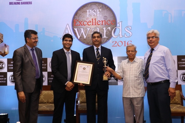 GRSE received the ICC PSE Excellence Award 2016 in the categories of “Company of the Year” and “Corporate Governance”. GRSE Chairman and Managing Director Rear Admiral V.K. Saxena, Bhanau (Retd) were felicitated at the function.
