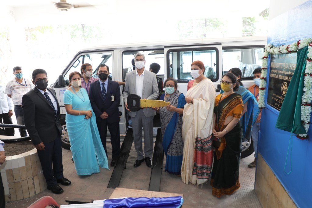 GRSE’s CSR Initiative with Indian Institute of Cerebral Palsy (IICP)-Handing Over of Cheque - Image 2 Image 2 - GRSE’s CSR Initiative with Indian Institute of Cerebral Palsy (IICP)-Handing Over of Cheque