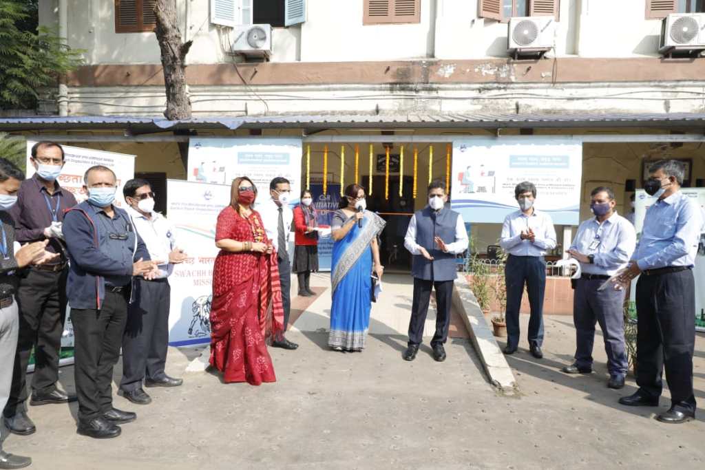 Image 1 - Swachhata Pledge and Health Checkup of Contractual Workers at GRSE