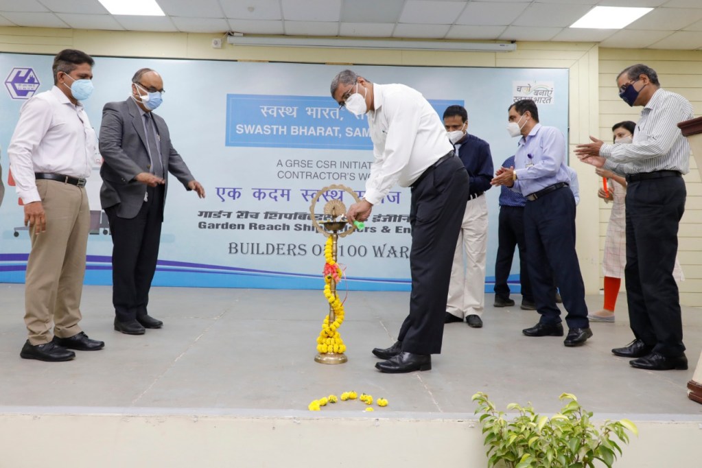 Image 2 - GRSE’s CSR Initiative with Indian Institute of Cerebral Palsy (IICP)-Handing Over of Cheque