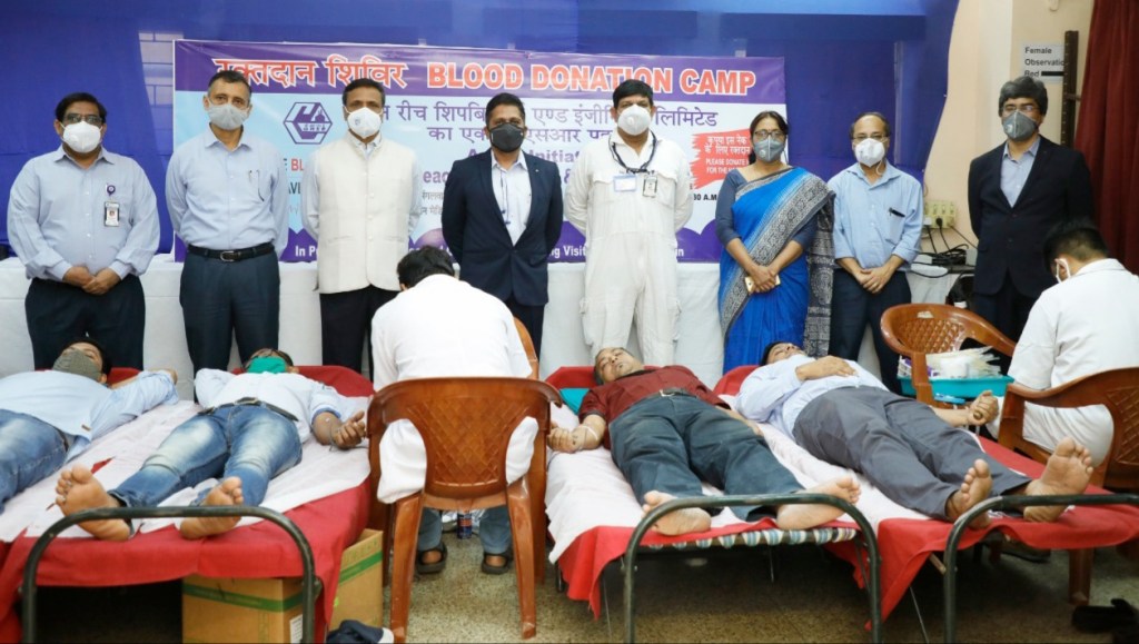 Image 2 - GRSE organized Blood Donation Camp at the Main Unit