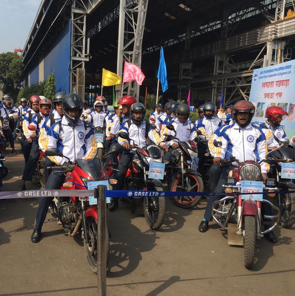 GRSE Swachhta Sarthi Bike Rally by Employees brings Swachhta Pakhwada 2018 to a Grand Close - Image 3 Image 3 - GRSE Swachhta Sarthi Bike Rally by Employees brings Swachhta Pakhwada 2018 to a Grand Close