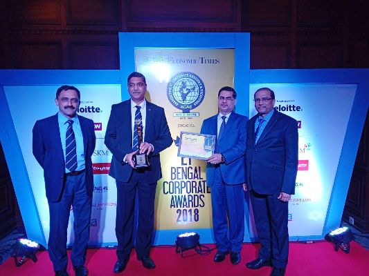 Image 1 - GRSE received the Economic Times Bengal Corporate Awards 2018 for CSR