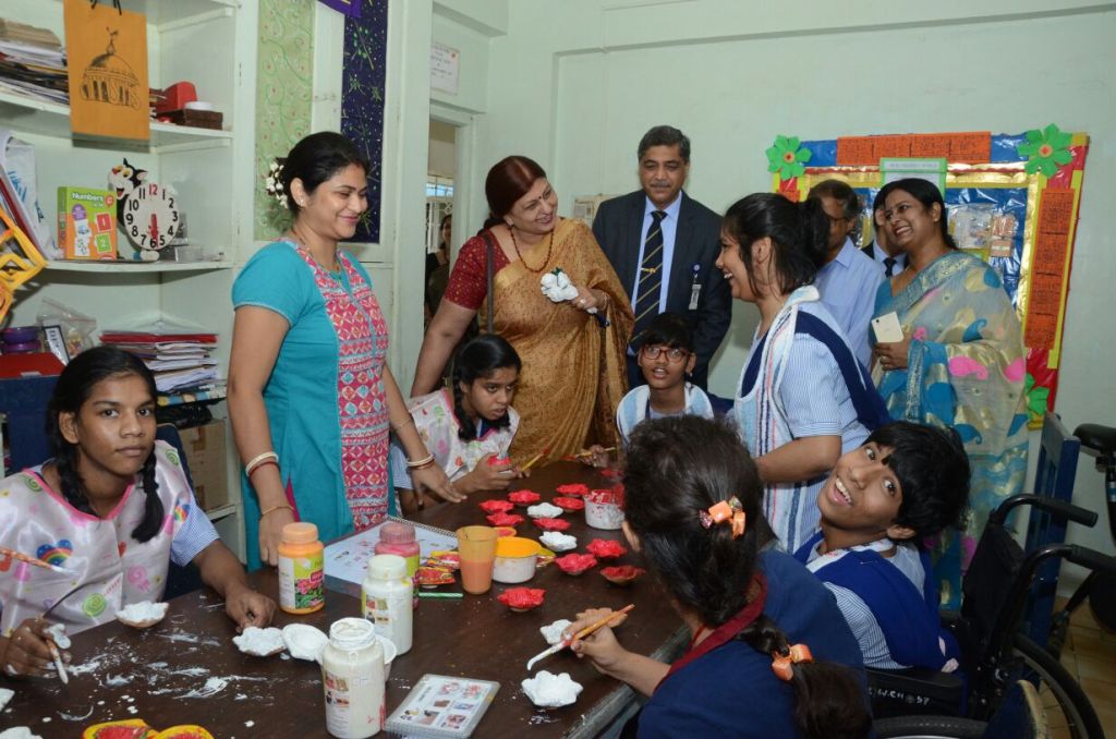 Image 3 - Presentation to cheque to Indian Institute of Cerebral Palsy