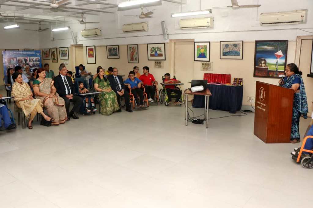 GRSE's CSR Initiative with IICP - Handing over of Ceremonial Cheque - Image 3 Image 3 - GRSE's CSR Initiative with IICP - Handing over of Ceremonial Cheque