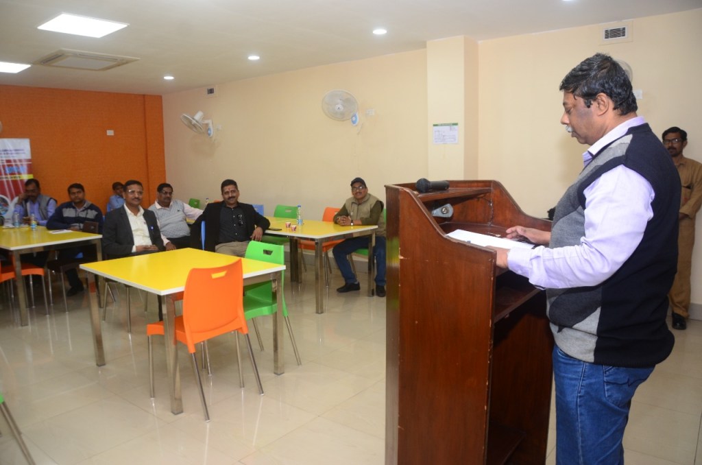 GRSE, as a part of upcoming Family Day, Ahoban, organized an extempore competition for its employees - Image 1 Image 1 - GRSE, as a part of upcoming Family Day, Ahoban, organized an extempore competition for its employees