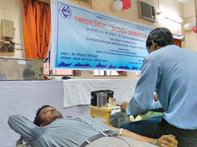 GRSE’s Blood Donation Camp - Image 1 Image 1 - GRSE’s Blood Donation Camp
