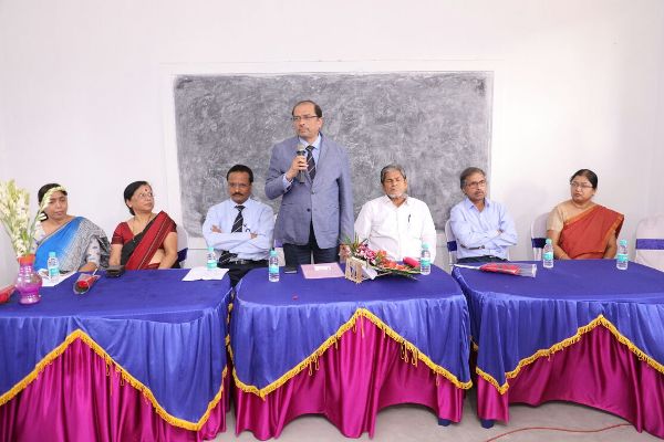 Image 7 - Shri A.K.Nanda, Director(Personnel), GRSE, Kolkata, inaugurated toilets in two local schools