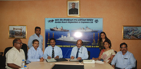 GRSE has signed a MoU with ALIMCO, on 29 Sep. 2016 for distributing aids to approx 1000 differently abled persons from marginalized section of society, hailing from Metiabruz and Kidderpore area under the CSR initiative of GRSE - Image 1 Image 1 - GRSE has signed a MoU with ALIMCO, on 29 Sep. 2016 for distributing aids to approx 1000 differently abled persons from marginalized section of society, hailing from Metiabruz and Kidderpore area under the CSR initiative of GRSE