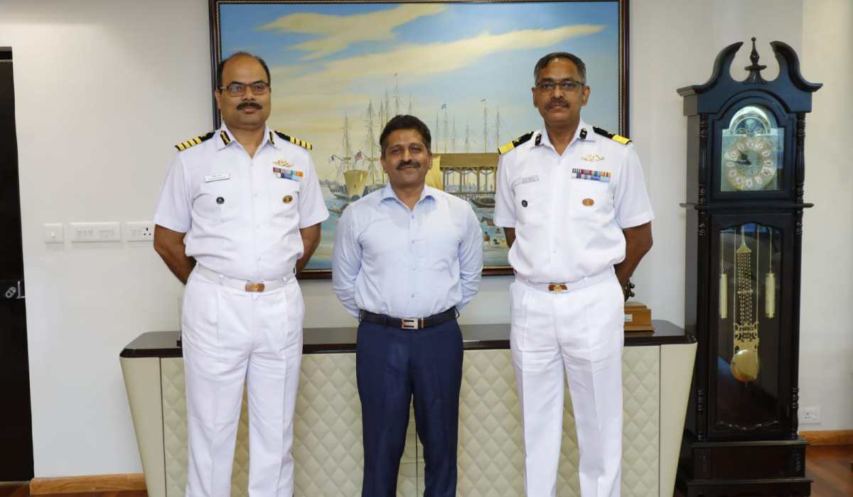 Image 1 - Visit of DIG Shajen Kurian, TM, PD(MAT) to GRSE