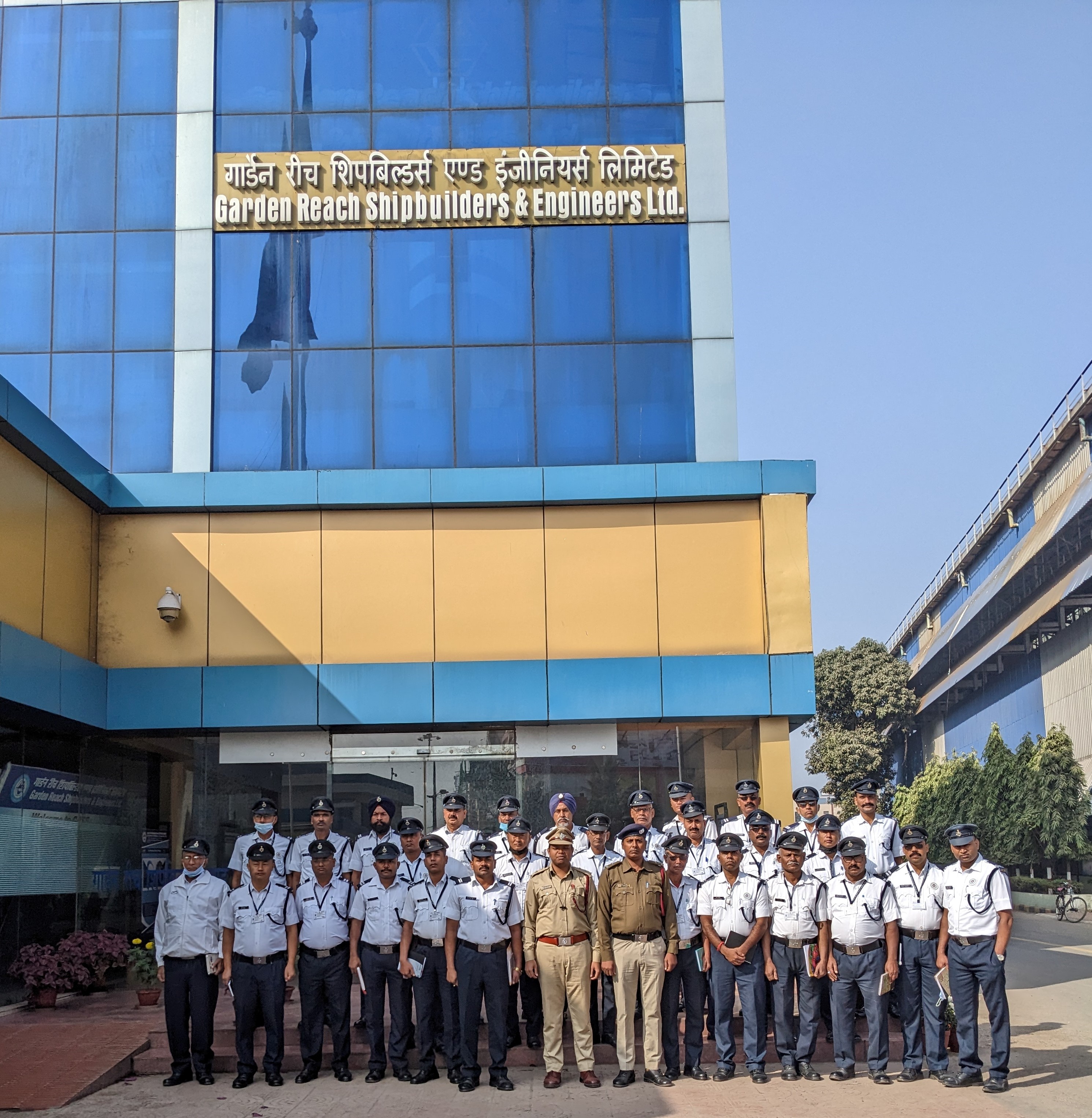 Visit of trainee officers of 85th Station Officers & Instructors Course N.F.S.C Nagpur in GRSE on 06 Jan 23
