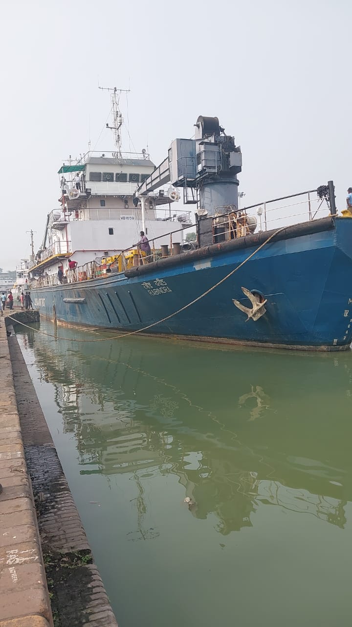 SMPK Vessel DV Rabindra Un-docked from GRSE-KPDD 2 post emergency repairs 22 Dec 22