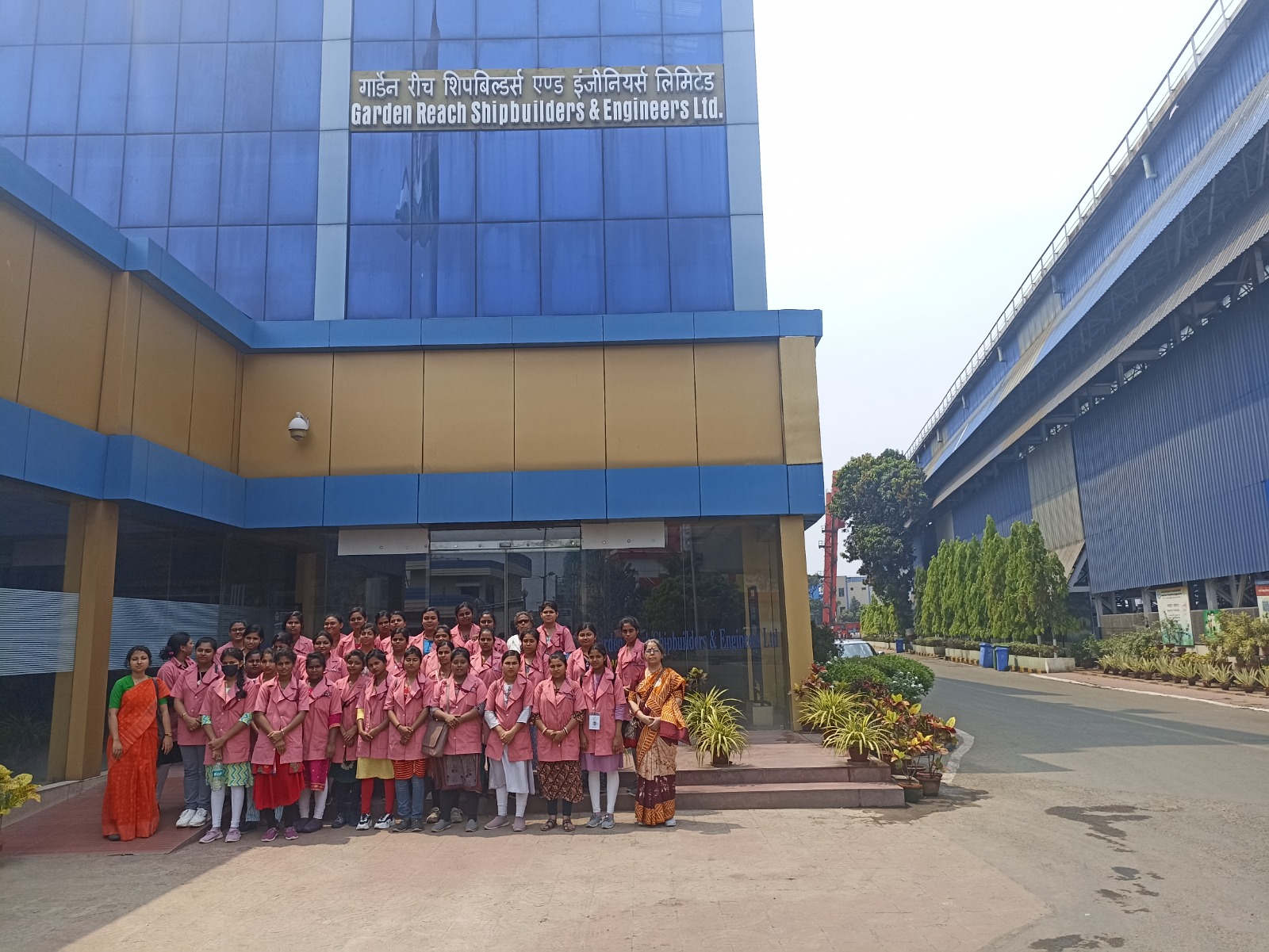 Image 1 - Industrial Visit - Visit of trainees from Govt. Women ITI, Kolkata on 27 Mar 23