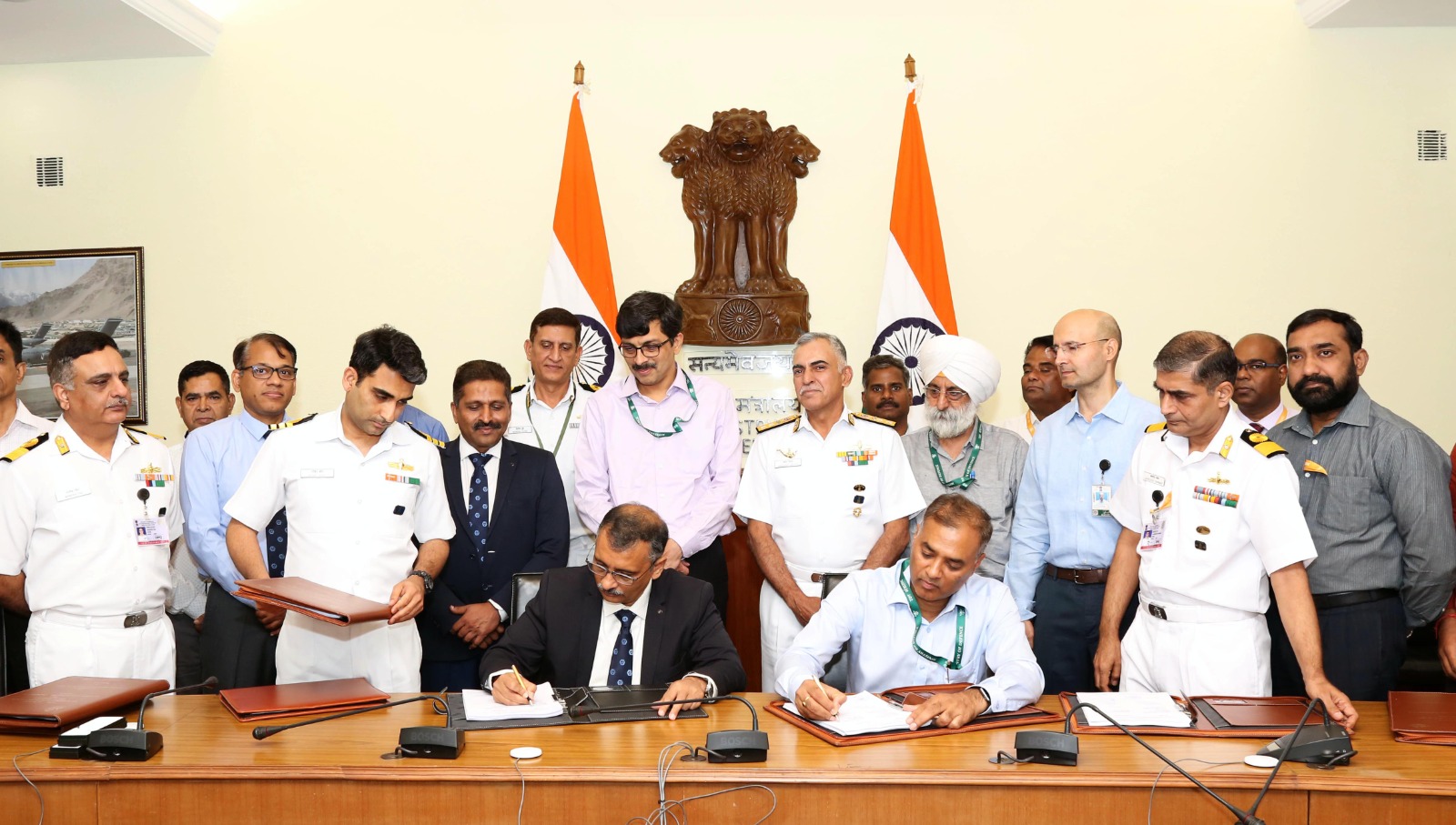 Director (Shipbuilding), GRSE, Cdr Shantanu Bose, IN (Retd.) signing the contract